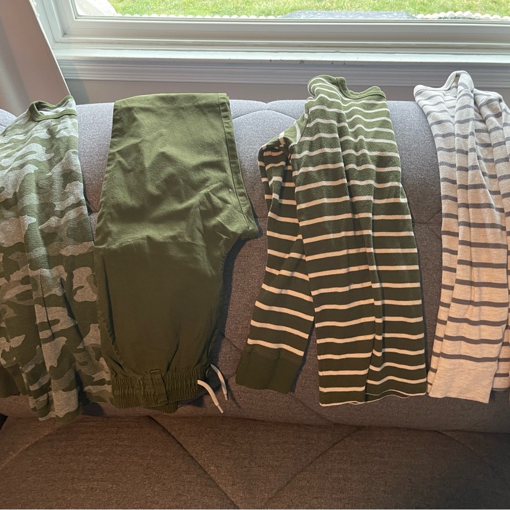 Children’s Place boys clothes size 10/12